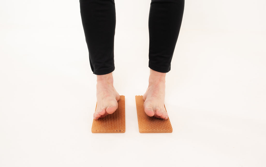Reflexology: The Sadhu Board stimulates pressure points on the feet, aligning with the principles of reflexology.